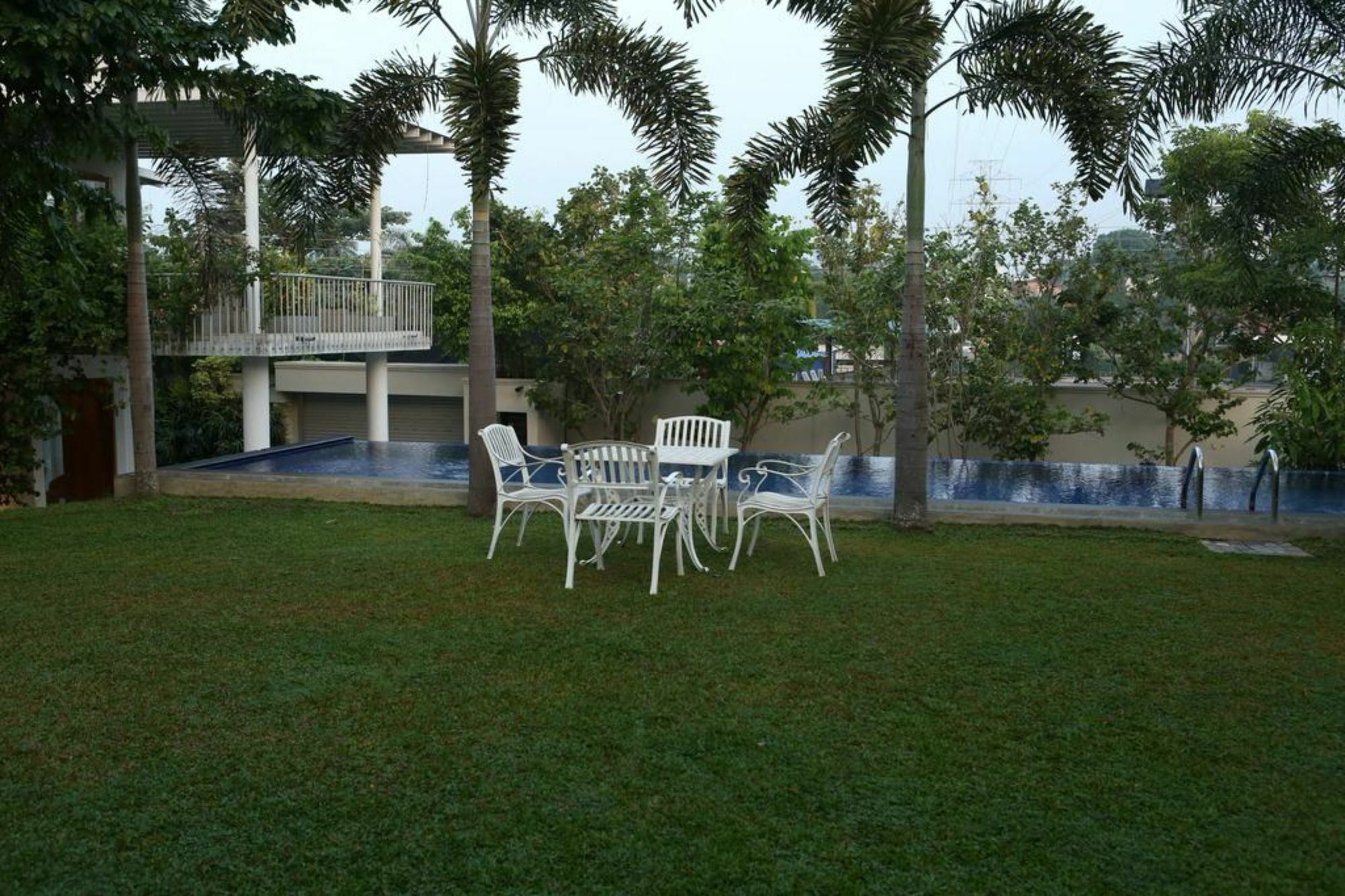 Capital Villa Баттарамулла Экстерьер фото